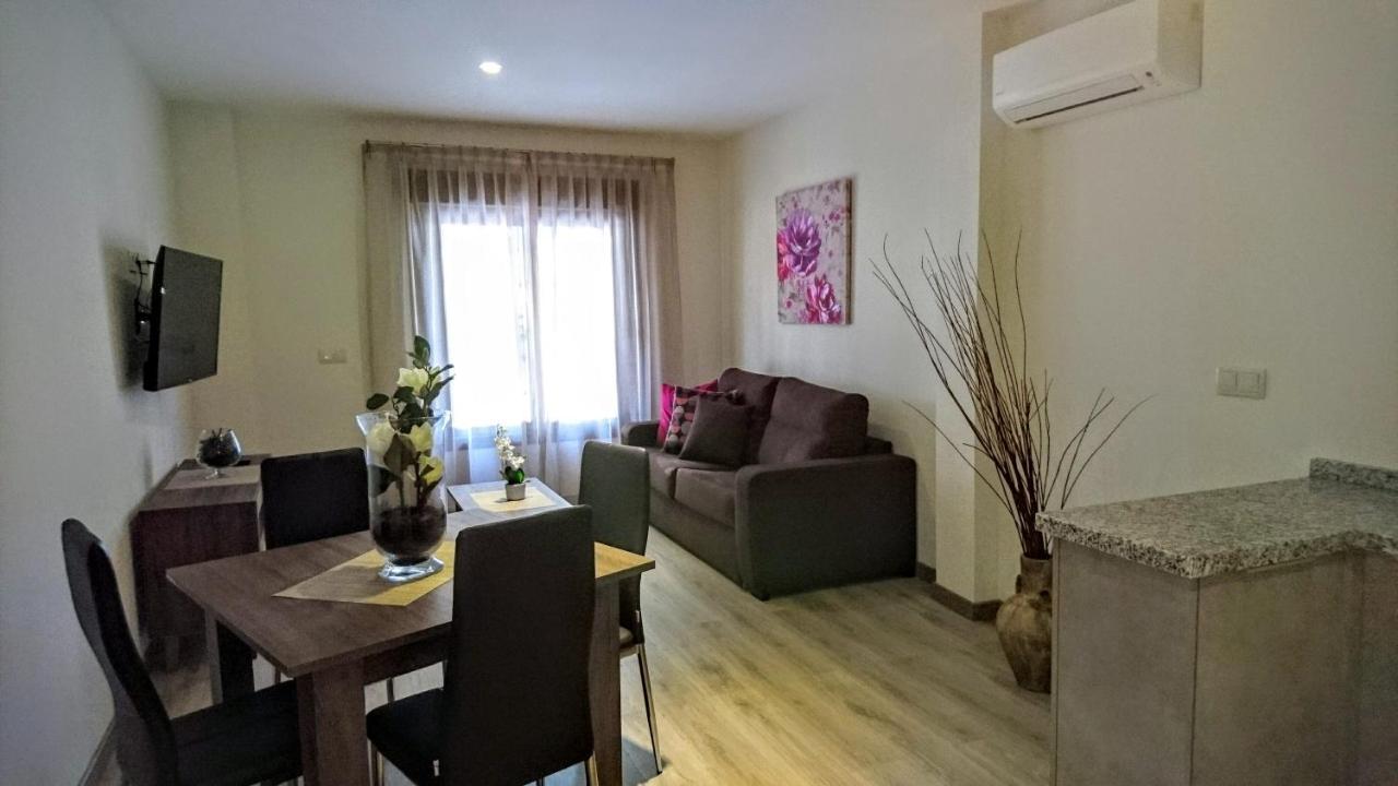 Apartamentos El Gallo Marbella Buitenkant foto